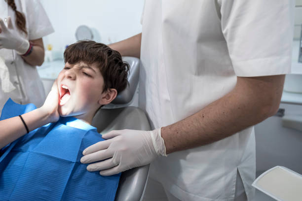 Best Emergency Denture Repair in Maple Bluff, WI