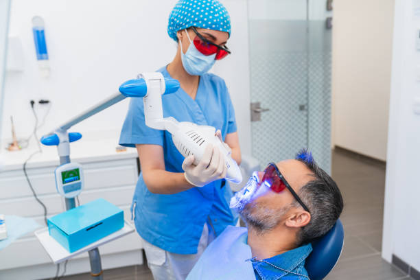 Best Emergency Tooth Extraction in Maple Bluff, WI